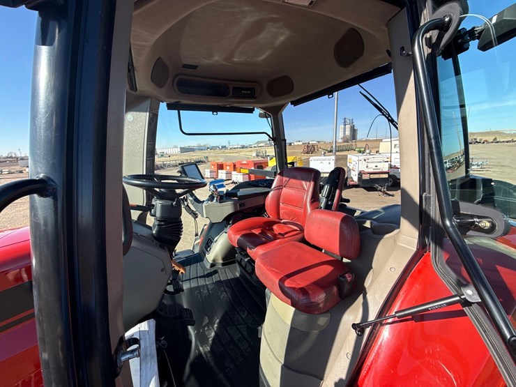 2012-case-ih-315-magnum-mfwd-tractor-image-24