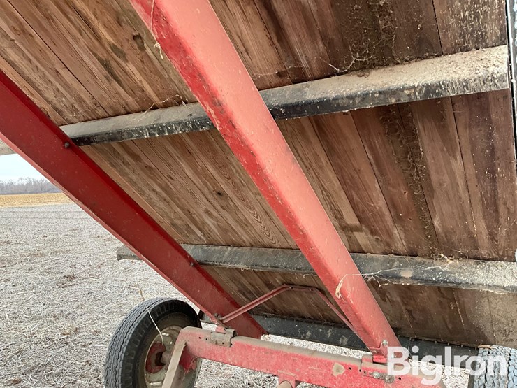 electric-5163-12’-harvest-wagon-w/hoist-image-14