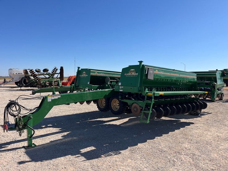 2016-great-plains-3s4000-image-1