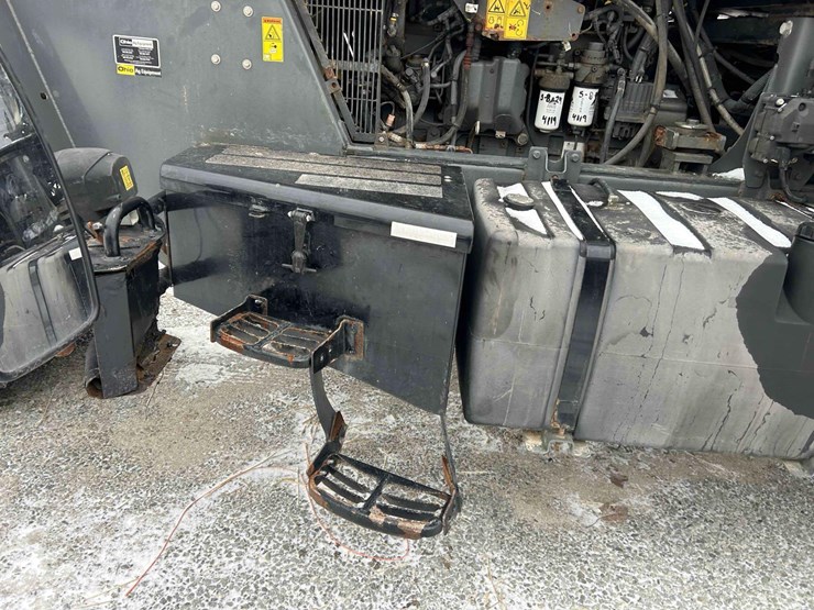 2016-ag-chem-tg7300b-image-12