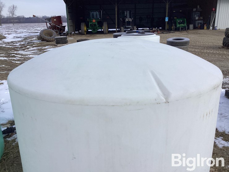 1,550-gallon-water/liquid-fertilizer-tank-image-9