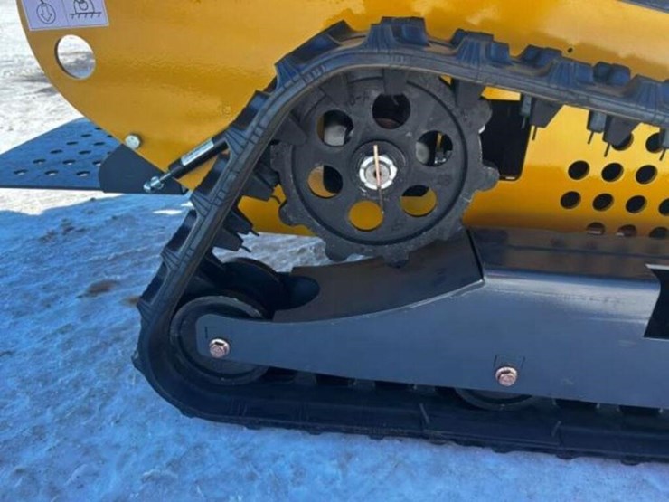 unused-2025-sdlanch-sdll60-skid-steer-image-32