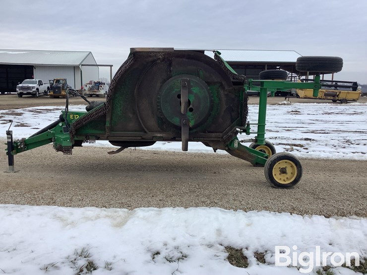 2020-john-deere-e12-image-8