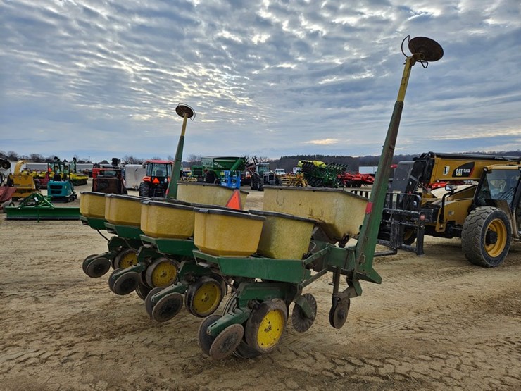 john-deere-7000-image-5