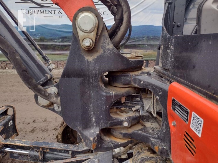 kubota-kx057-5-image-25