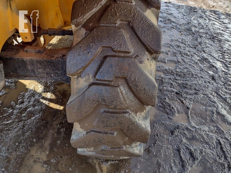 2013-jcb-527-55-image-20