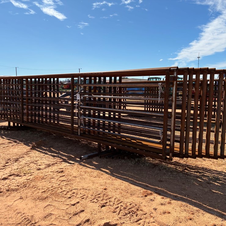 #T8299 • (10) Cattle Panels