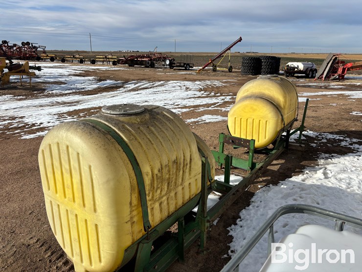 john-deere-front-mount-saddle-tanks-image-7