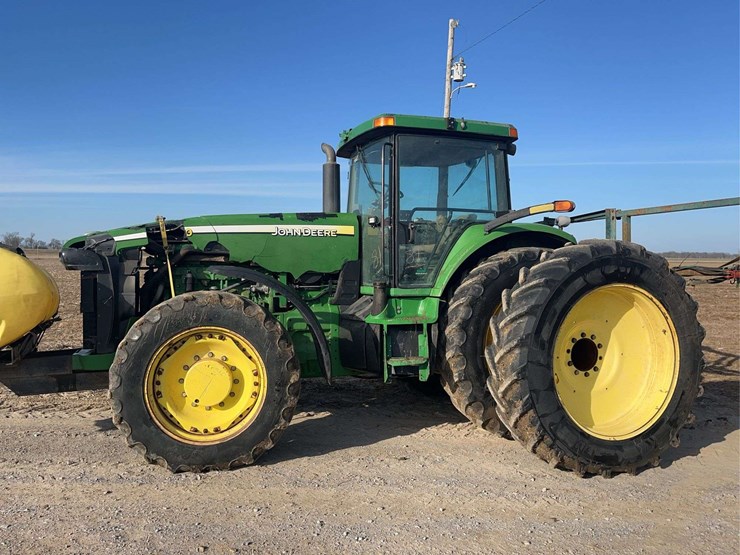 john-deere-8220-image-10