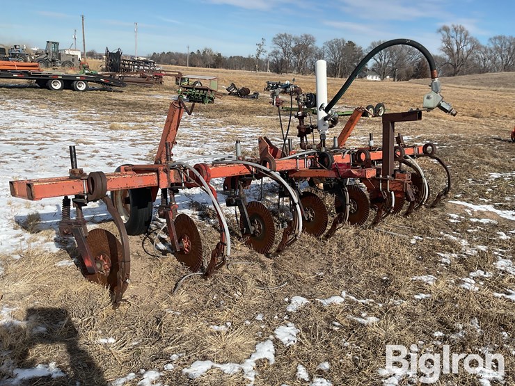 lely-6r30-anhydrous-ammonia-applicator-image-7