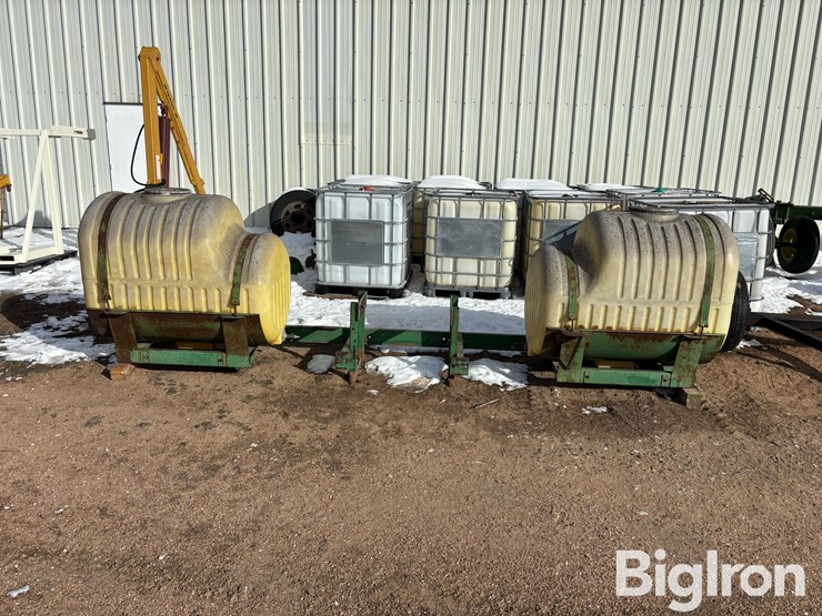 john-deere-front-mount-saddle-tanks-image-2