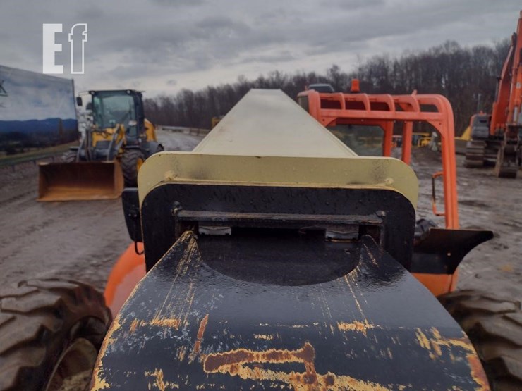 2005-jlg-g9-43a-image-16