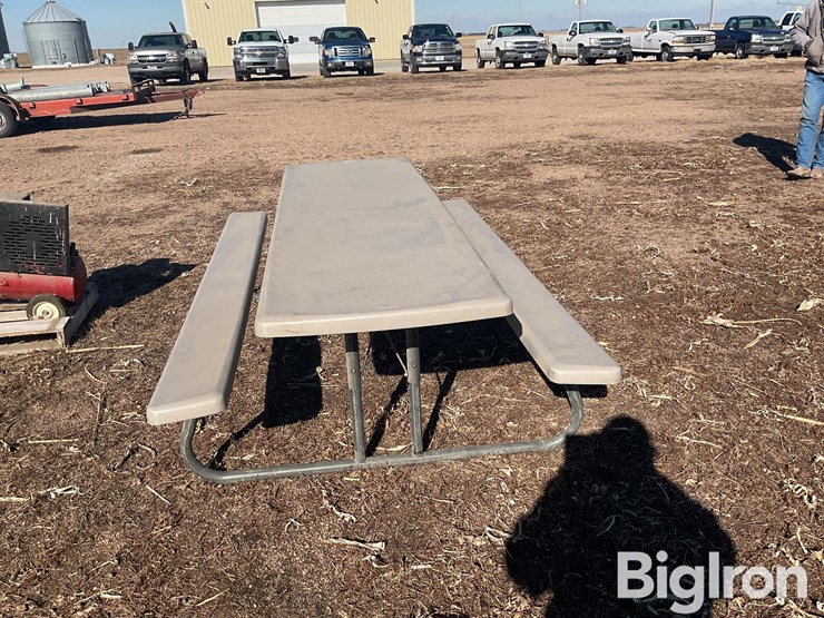 lifetime-picnic-table-image-6