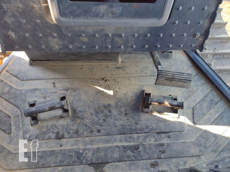 deere-450-lgp-image-7