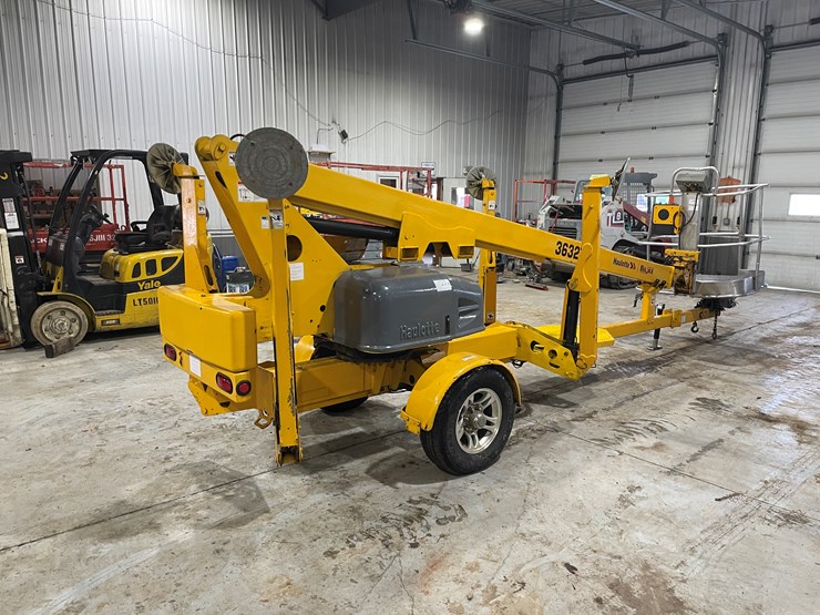 2013-bil-jax-3632t-image-7