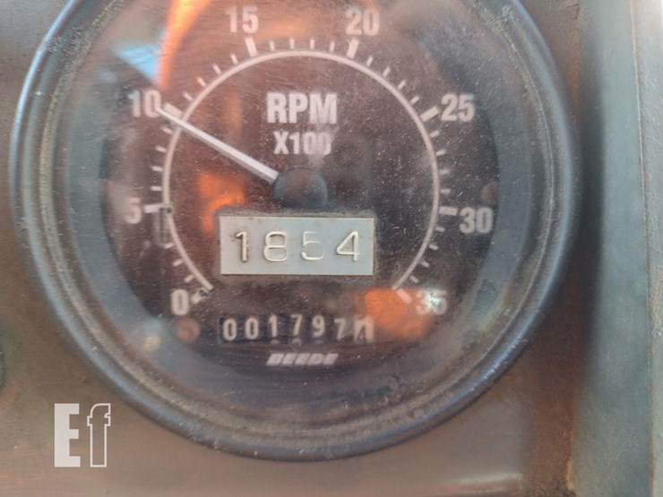 2004-volvo-g86-image-6