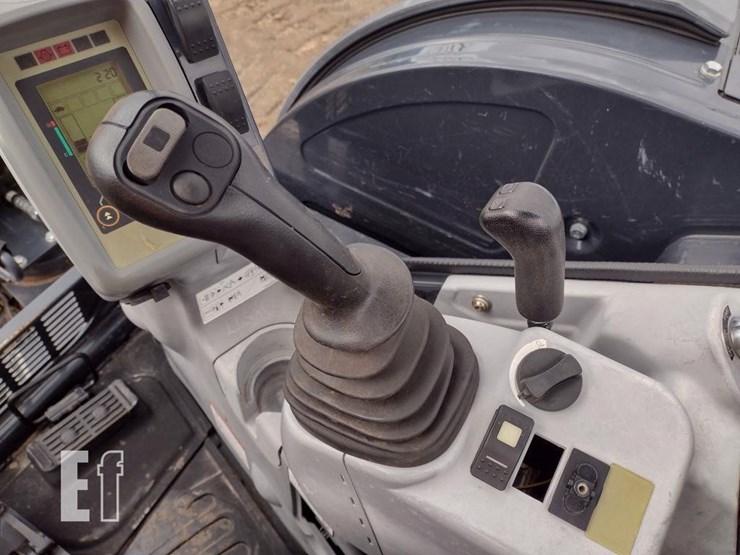 hitachi-zx50u-5n-image-8