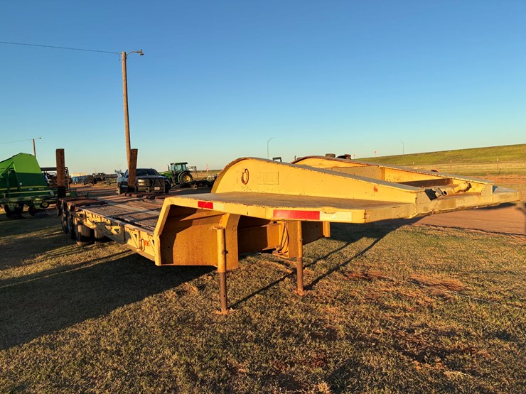 #t8232-•-1970-phelan-trailer-image-2