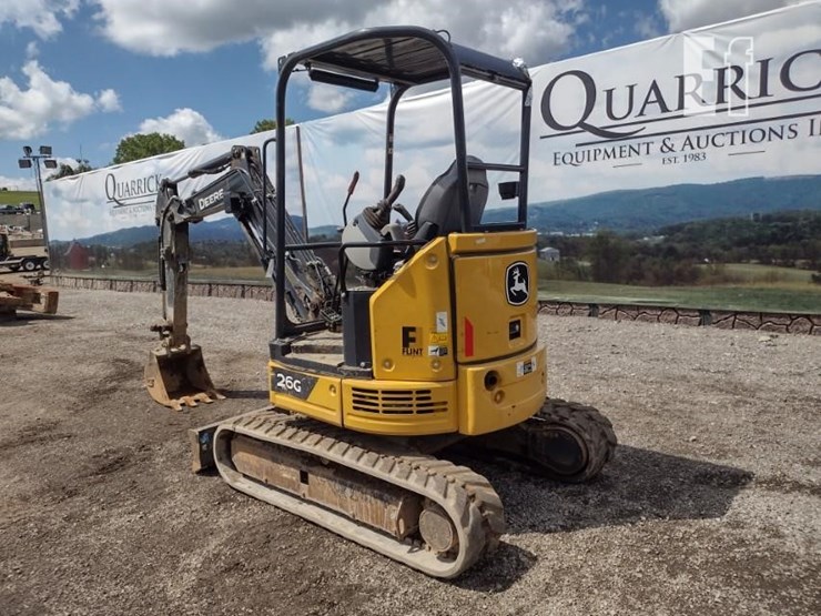 2022-deere-26g-image-49