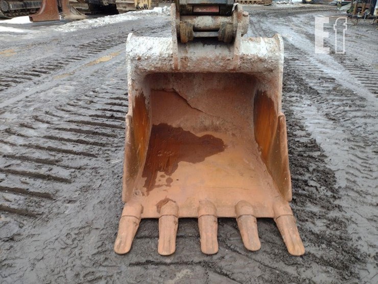 2017-case-cx210d-image-17