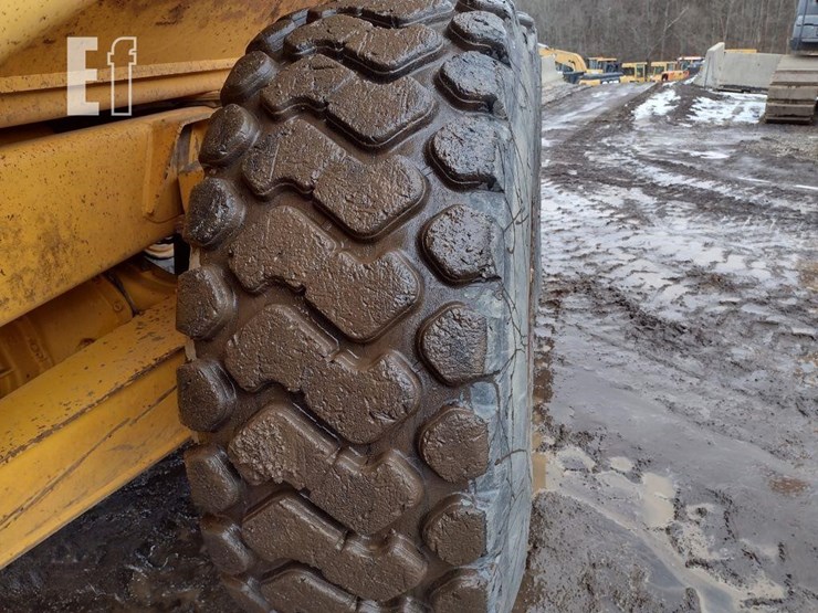 2001-volvo-a25c-image-23