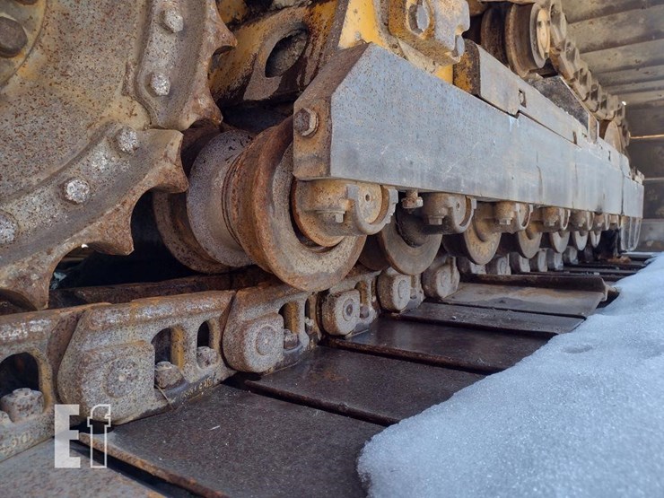 2007-deere-700j-lgp-image-36