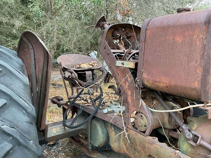 oliver-gas-tractor-image-16