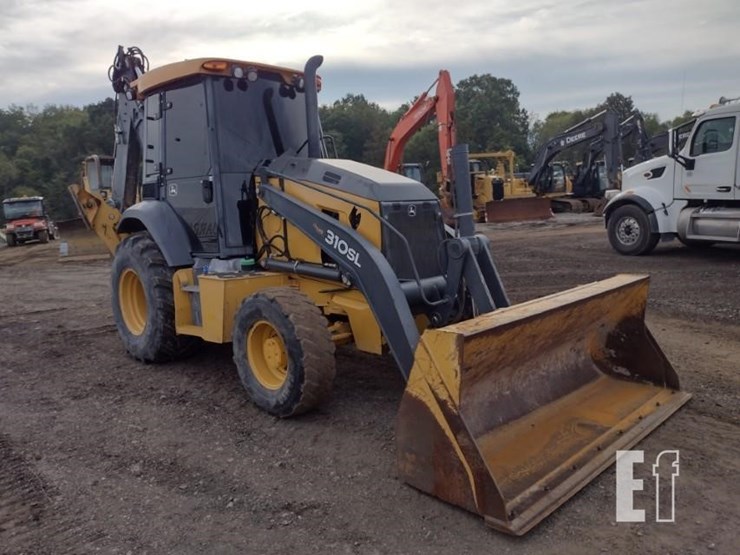 2019-deere-310sl-image-36