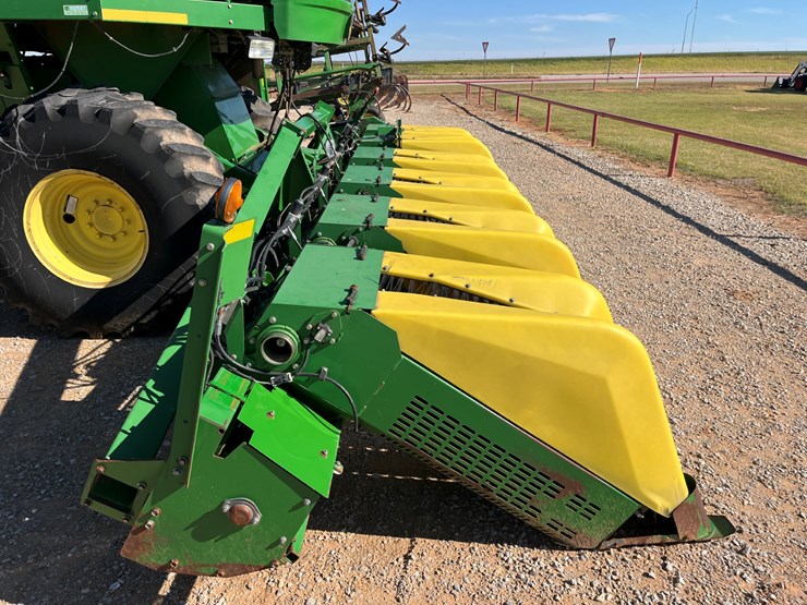 2004-john-deere-7460-image-11