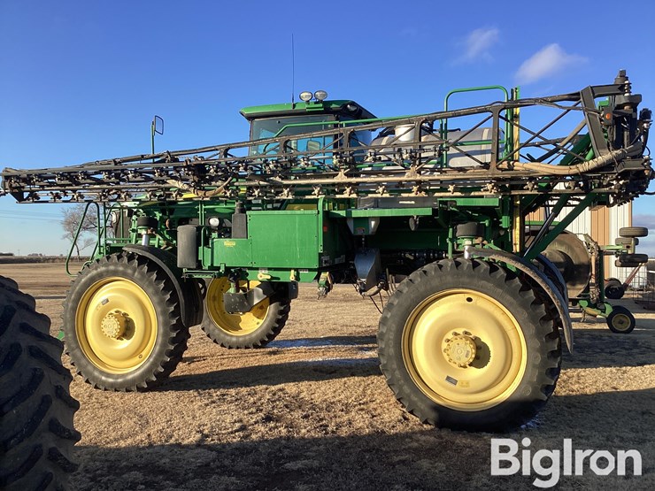 2011-john-deere-4730-image-8