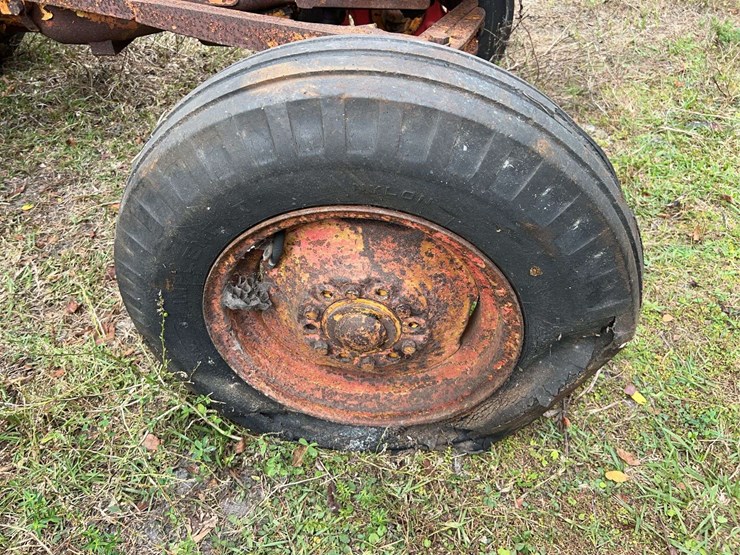 minneapolis-moline-445-image-29