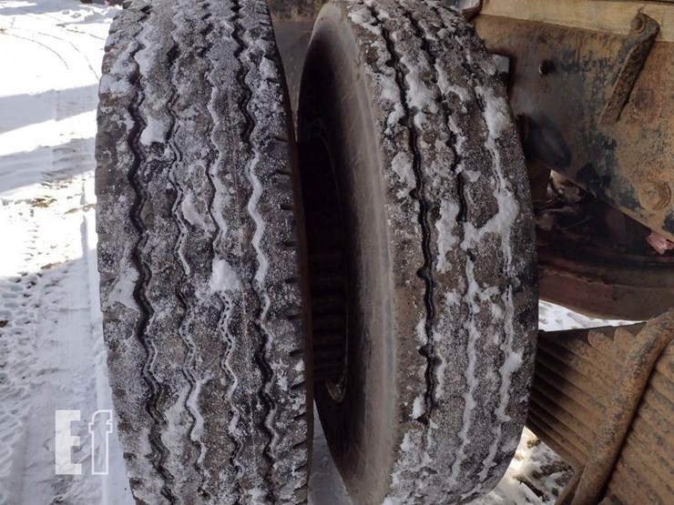 06-mack-cv713-granite-dump-truck^title^-image-30