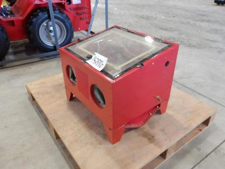 bench-top-sandblasting-cabinet(s)-image-6