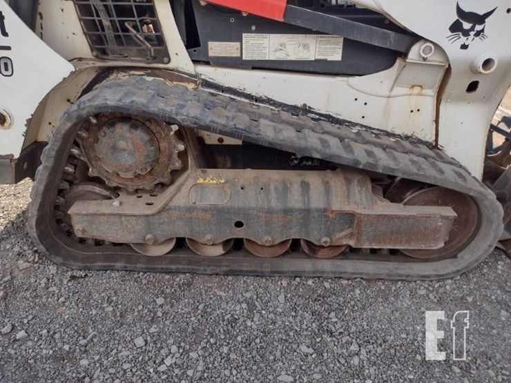 2020-bobcat-t590-image-27