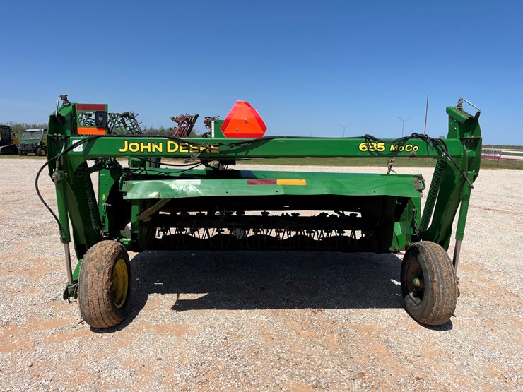 2015-john-deere-635-image-9