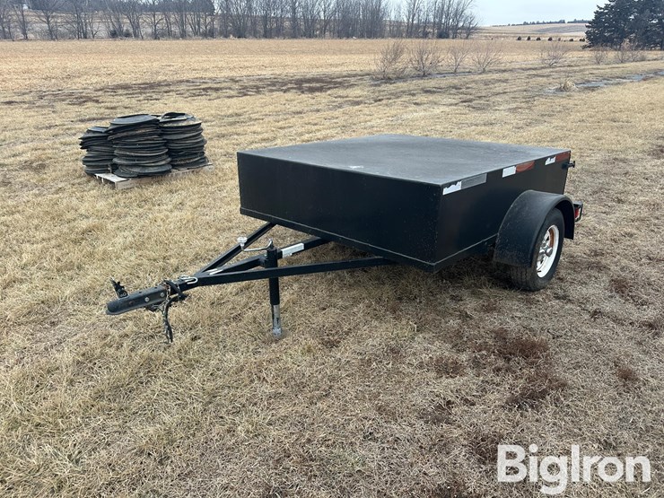 2008-s&w-s/a-enclosed-trailer-image-1