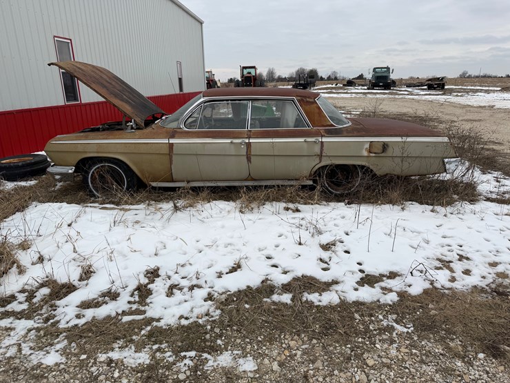 #1033-•-1963-impala-image-2