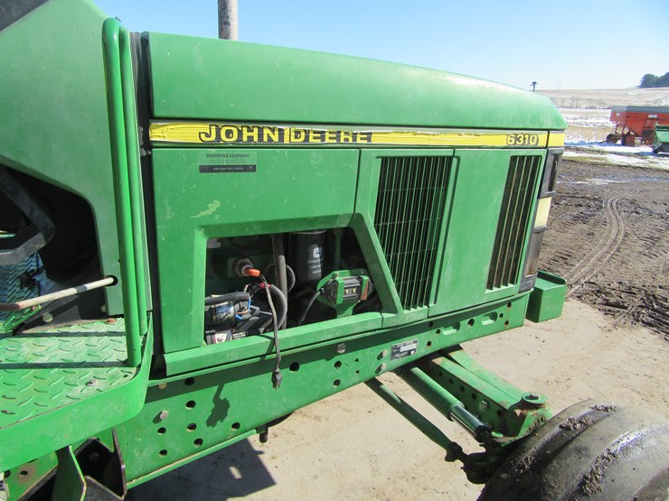 john-deere-6310-image-22
