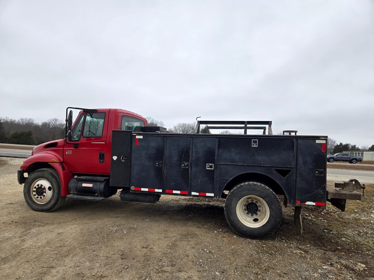 2007-international-durastar-4300-image-8