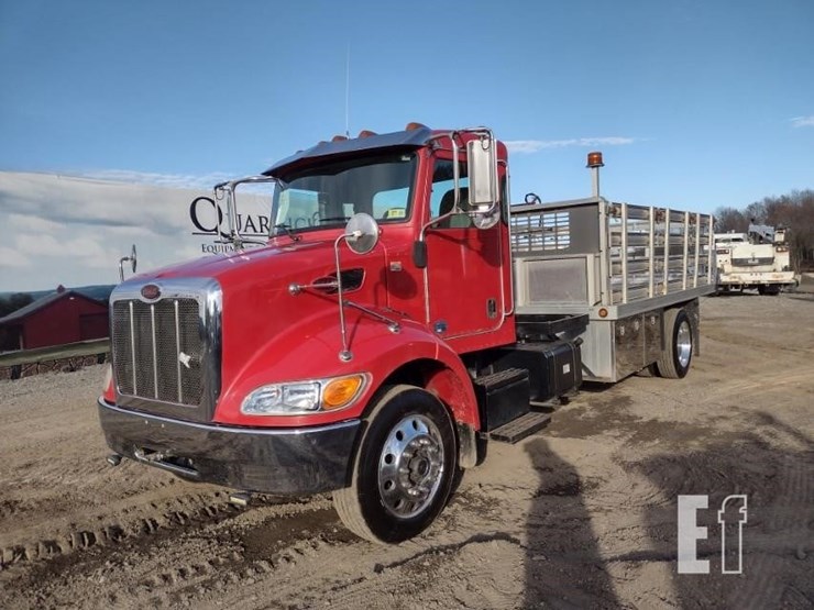 peterbilt-330-image-41