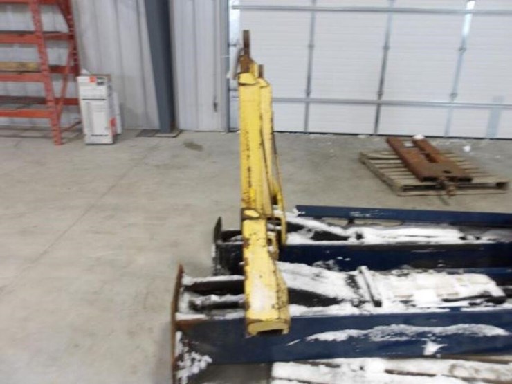 2008-challenger-lifts-10,000-lb-2-post-automotive-image-13