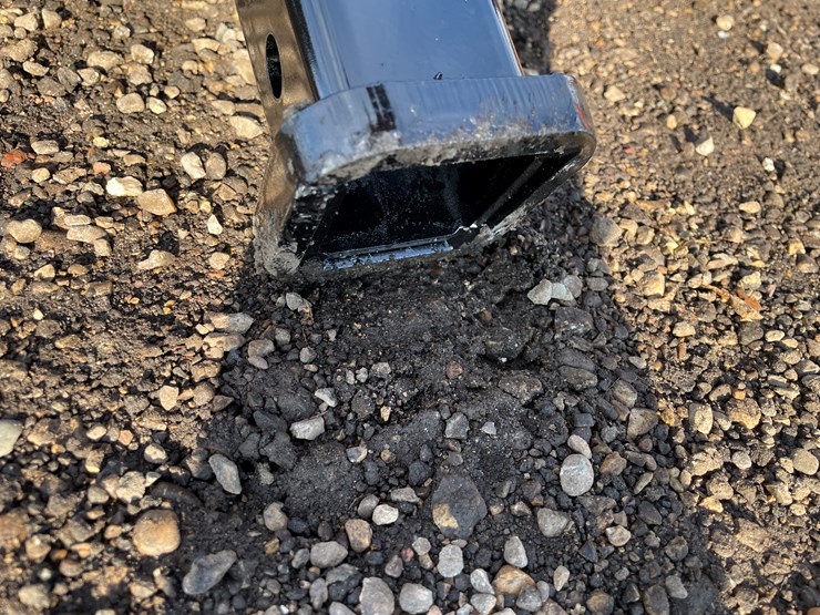 #2079-•-skid-steer-hitch-receiver-image-6