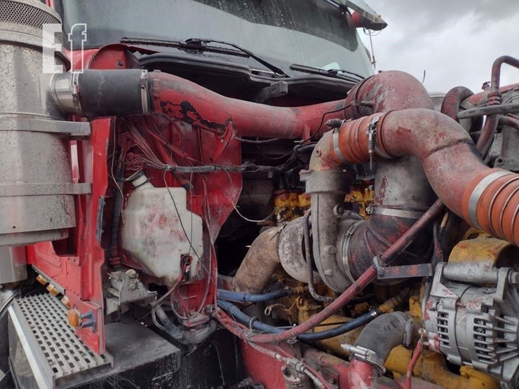 2000-international-9900-image-27