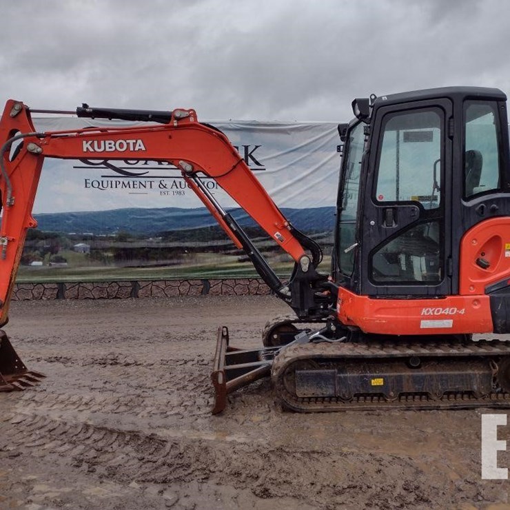KUBOTA KX040-4