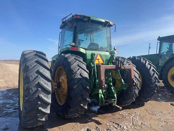 john-deere-8400-image-16