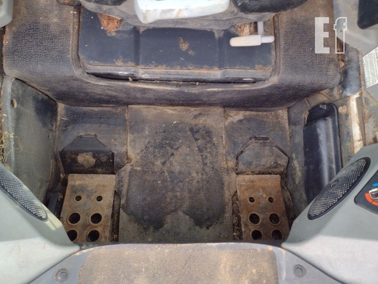 2018-bobcat-t590-image-13