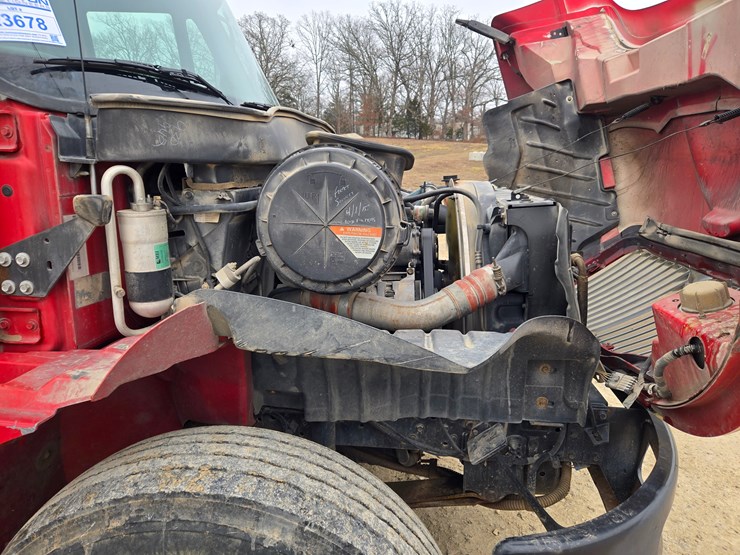 2007-international-durastar-4300-image-39