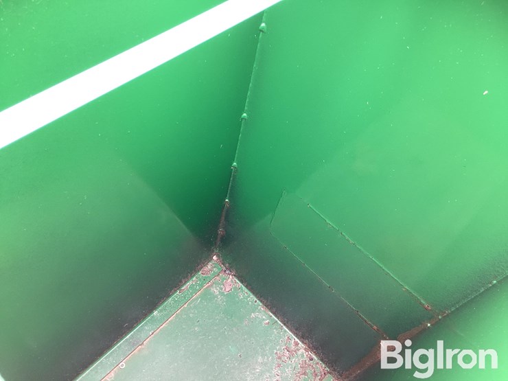 john-deere-bw15852-ballast-box-image-13