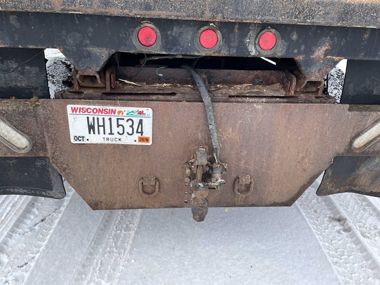 2002-chevrolet-2500-image-25