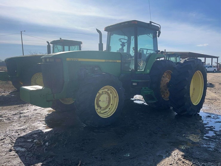 john-deere-8400-image-15